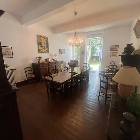 Authentique Maison De Famille Ariegeoise Сasa de vacaciones Saurat
